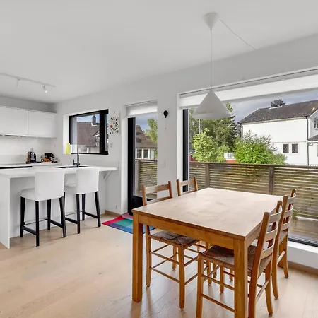 Apartment Cozy Nordic I Modern I Free Parking